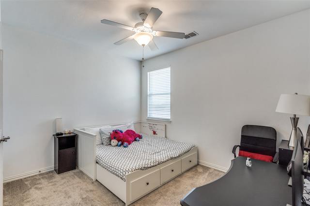 Building Photo - 1032 Finnhorse Dr