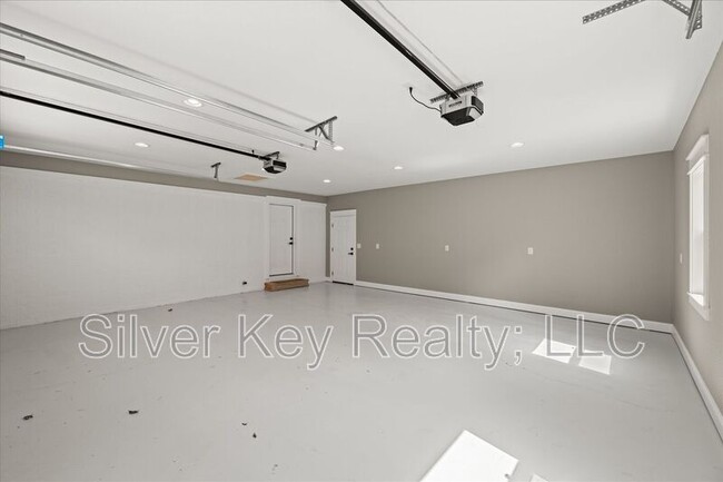 Building Photo - 144 Co Rd 575