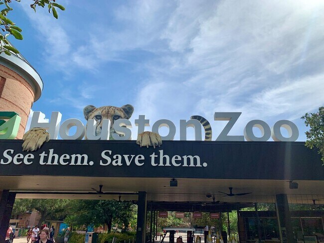 Building Photo - 1205 Autrey St