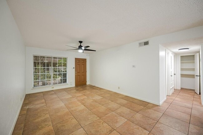 Building Photo - 7801 Shoal Creek Blvd