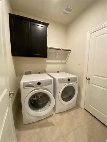 Building Photo - 1205 Parker Dr