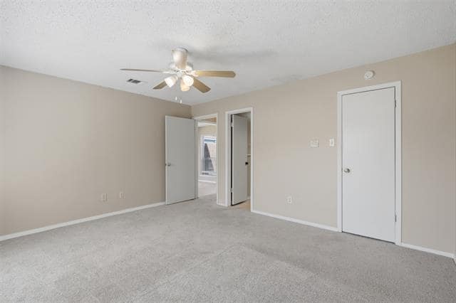 Building Photo - 1203 Custer Rd