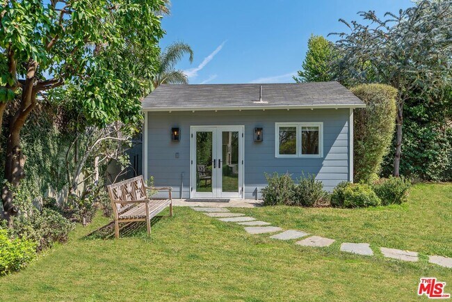 Building Photo - 5705 Sunnyslope Ave