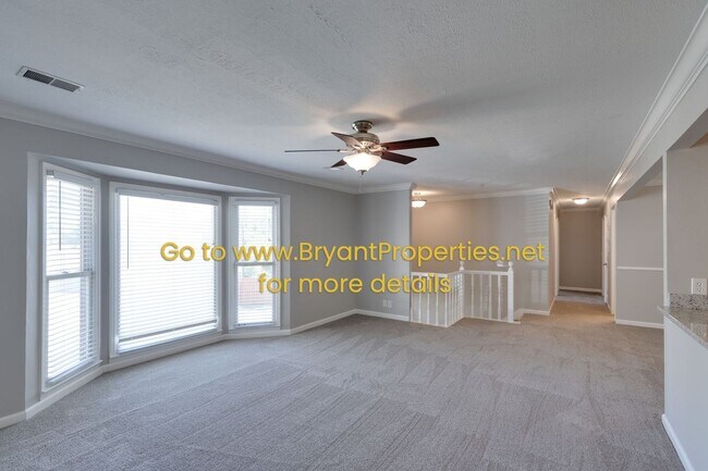 Building Photo - Nashville - 3 Bedroom, 2 Baths, 37217 Area