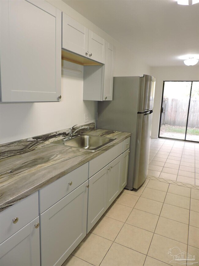 Building Photo - 9725 US-98