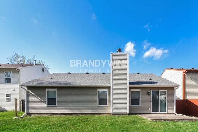 Building Photo - MOVE IN SPECIAL - February FREE with move ...