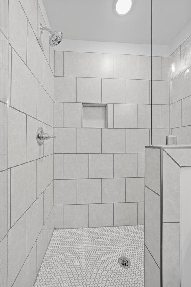 Building Photo - 3760 Patton Crst