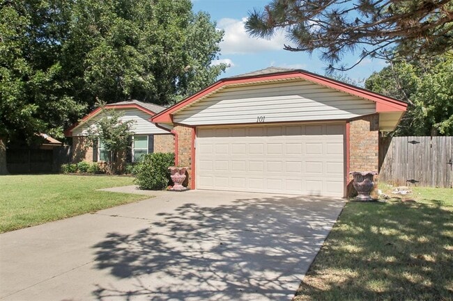 Building Photo - 101 W Vail Dr