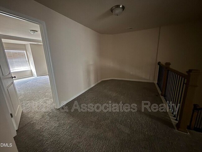 Building Photo - 268 Abbots Ml Dr