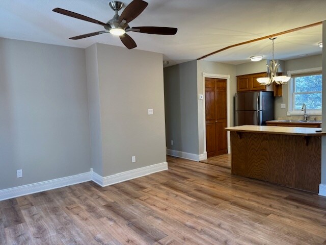 Building Photo - 281 Silver Queen S