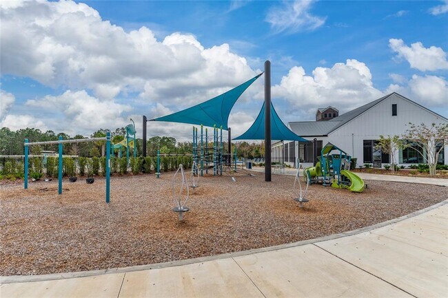 Building Photo - 6594 Leo Ln