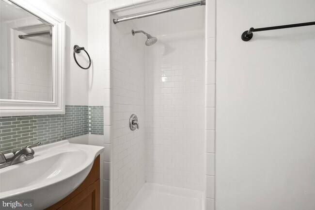 Building Photo - 8315 Brookvale Ct