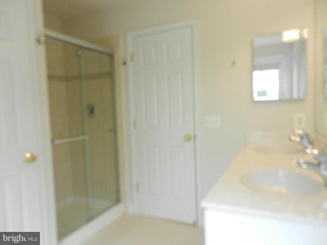 Building Photo - 13700 Maple Sugar Ln