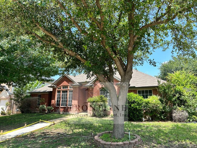 Building Photo - 629 Dorchester Dr