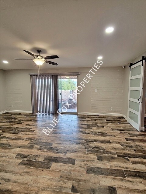 Building Photo - 1933 S Palma Pl