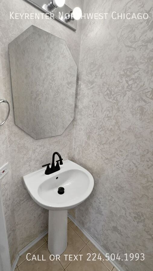 Building Photo - 790 Wedgewood Cir