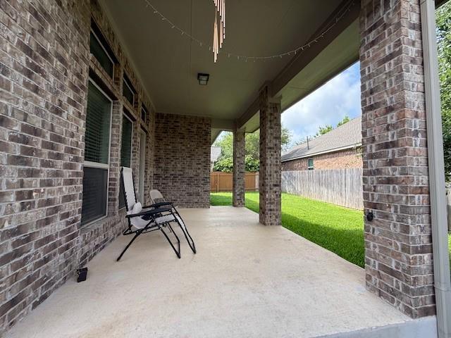 Building Photo - 505 Peregrine Way