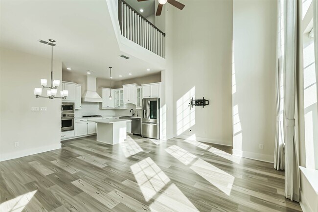 Building Photo - 12542 Malachite Wy