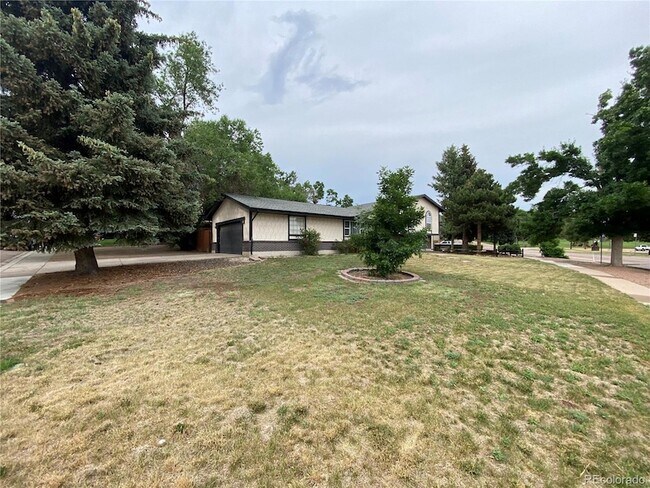 Building Photo - 4280 Nonchalant Cir S