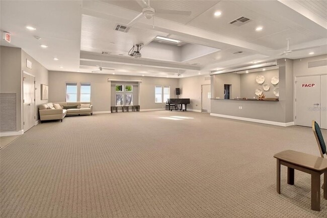 Building Photo - 5430 Eagles Point Cir