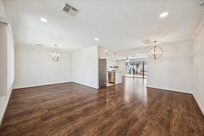 Building Photo - 5226 Nina Lee Ln