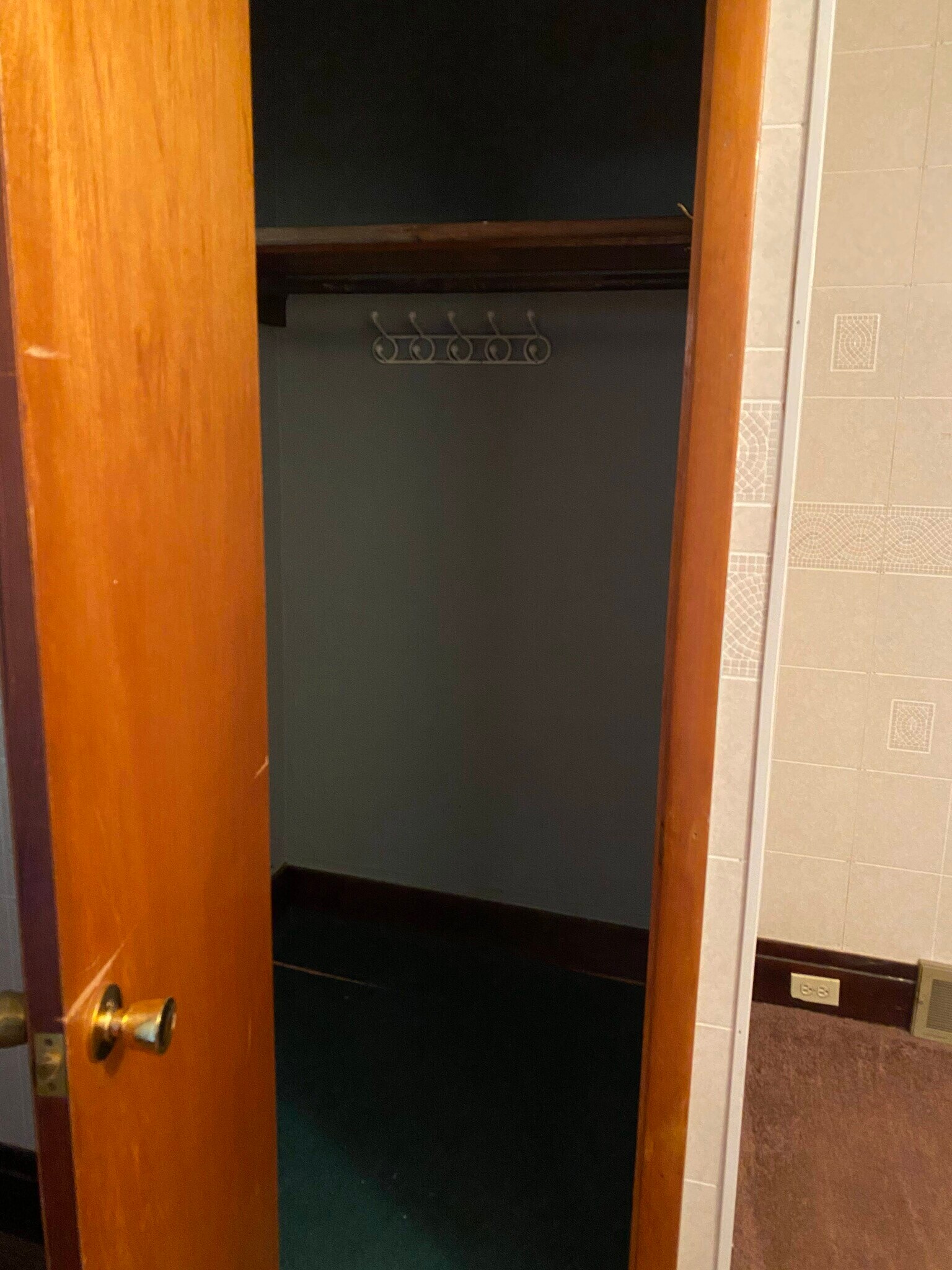 Building Photo - 135 Folger St