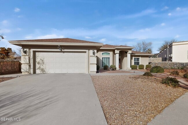 Building Photo - 1365 Desert Canyon Dr