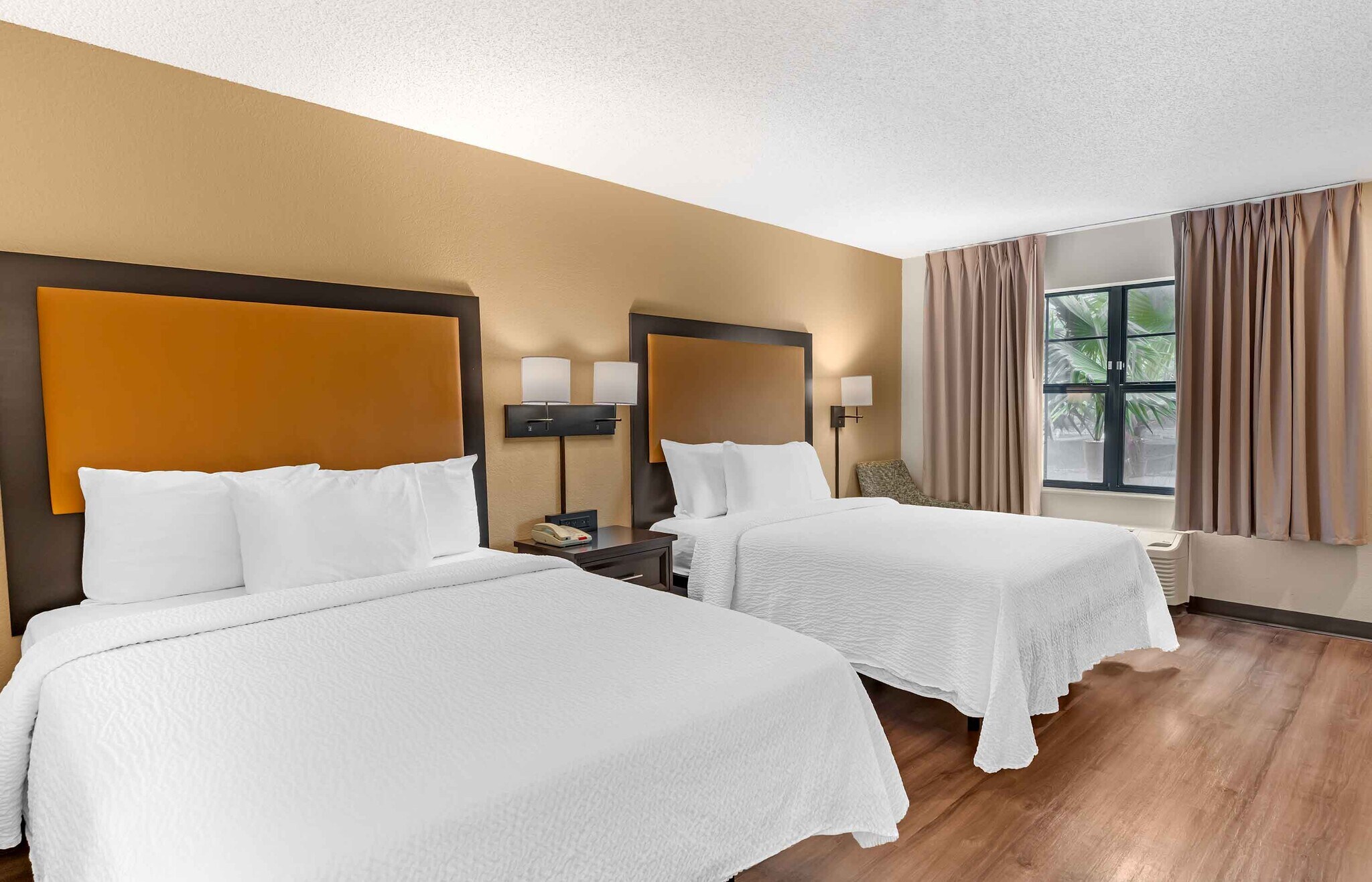 Building Photo - Furnished Studio-Tampa - Airport - Spruce Street