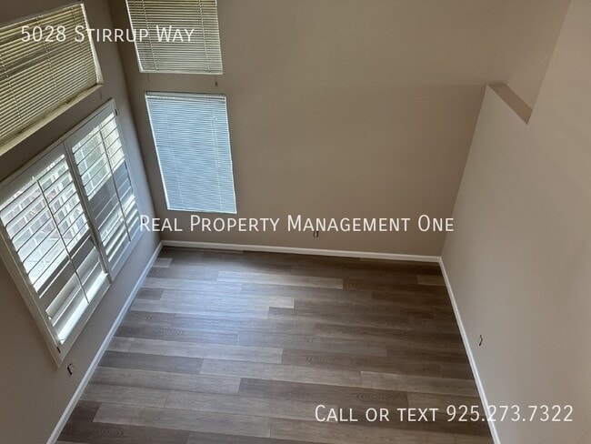 Building Photo - 5028 Stirrup Way