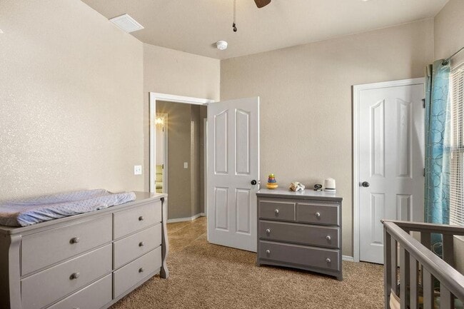 Building Photo - 5905 Speyside Dr