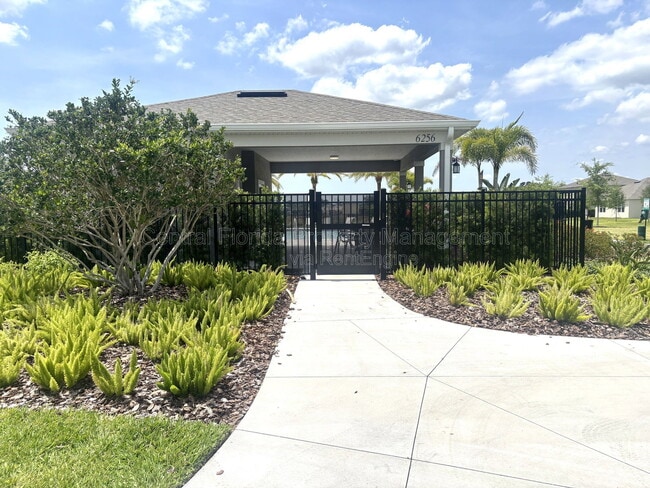 Building Photo - 5513 Hayloft Dr