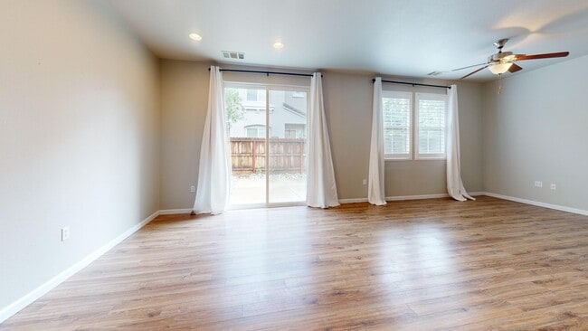 Building Photo - 373 N Amedeo Ln