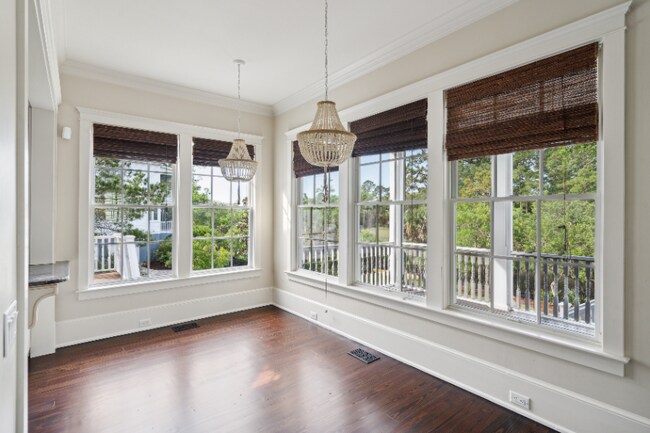 Building Photo - 6BD/5BA Custom Home for Lease in Daniel Island Park