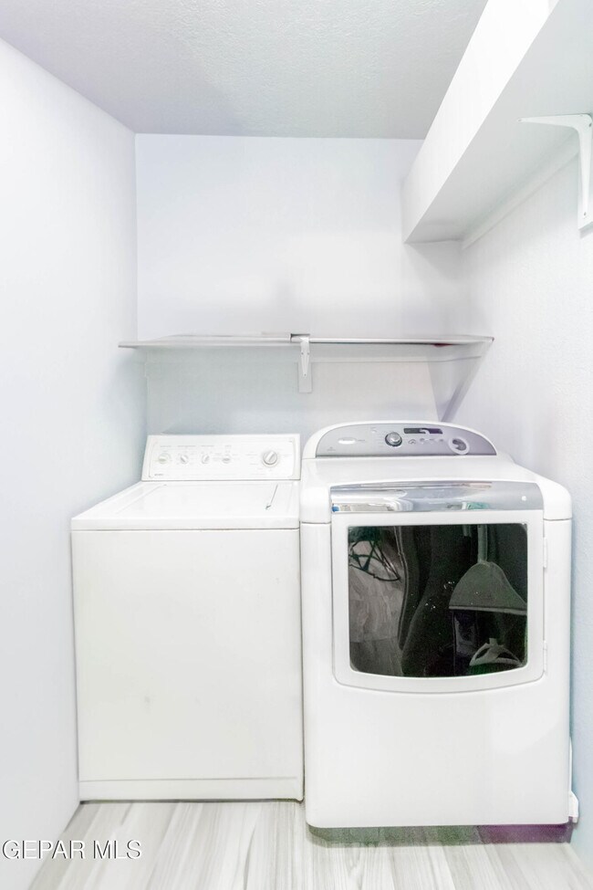 Building Photo - 3417 Aberdeen St