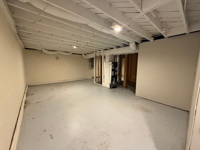 Building Photo - 3 Bedroom 1 Bathroom Home in Greene County...