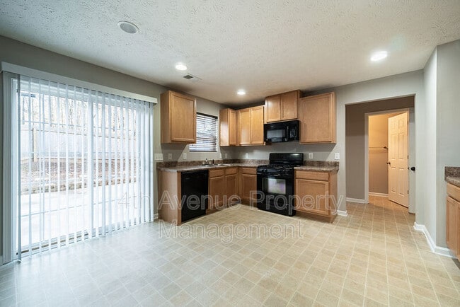 Building Photo - 2437 Peach Shoals Cir