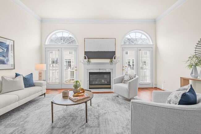 Building Photo - 631 Gatestone St