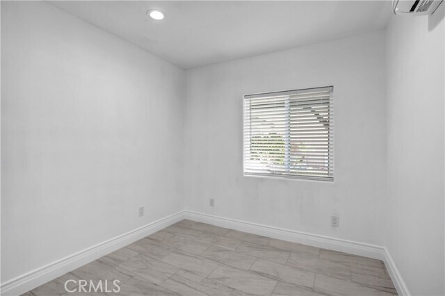 Building Photo - 857 S Idyllwild Ave