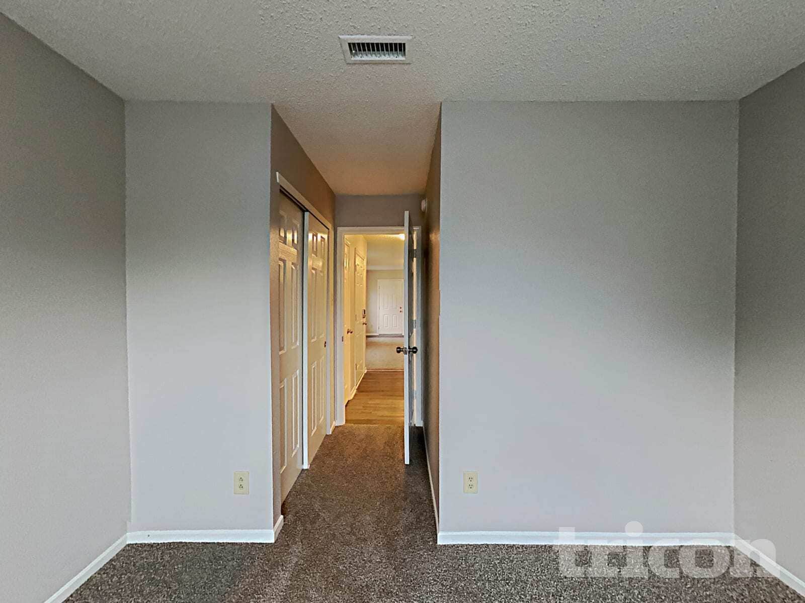 Building Photo - 773 Fern St