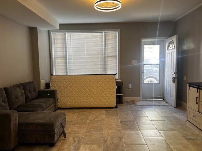 Building Photo - 36 N Georgia Ave