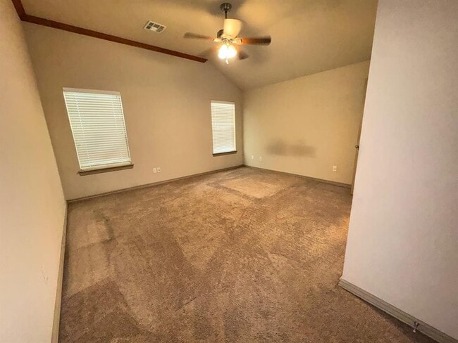 Building Photo - 1424 Teakwood Dr
