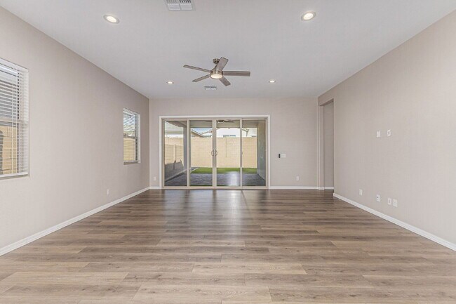 Building Photo - 20108 W Montecito Ave