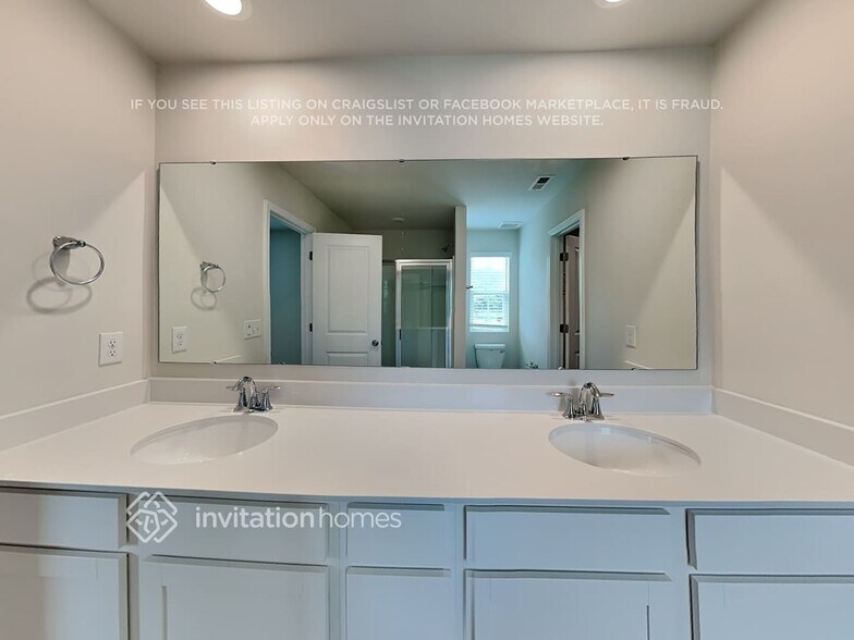 Building Photo - 2618 Brunson Ct