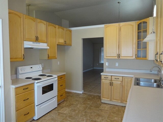 Building Photo - 9123 Ridge Mill
