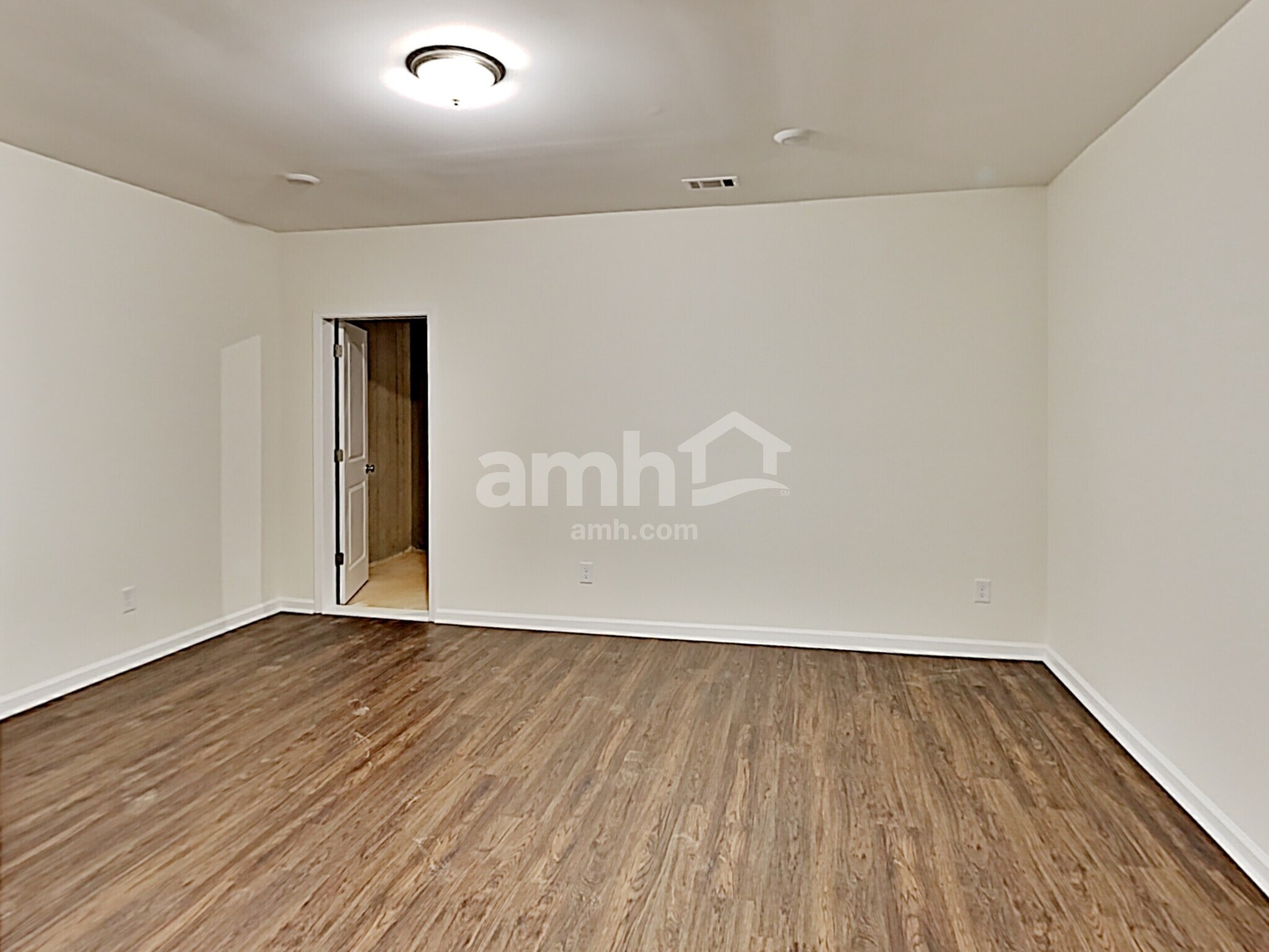 Building Photo - 148 Landsdown Xing