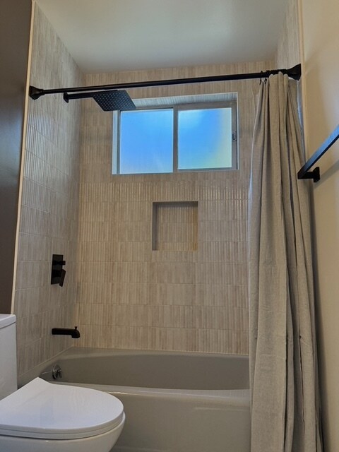 Building Photo - 1011 Hilldale Ave