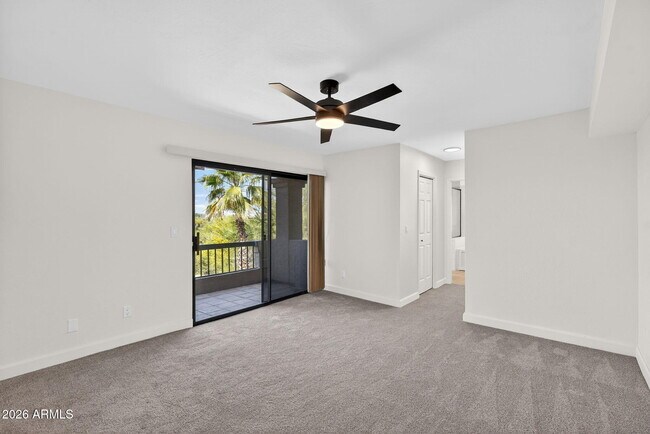 Building Photo - 7220 E Mary Sharon Dr
