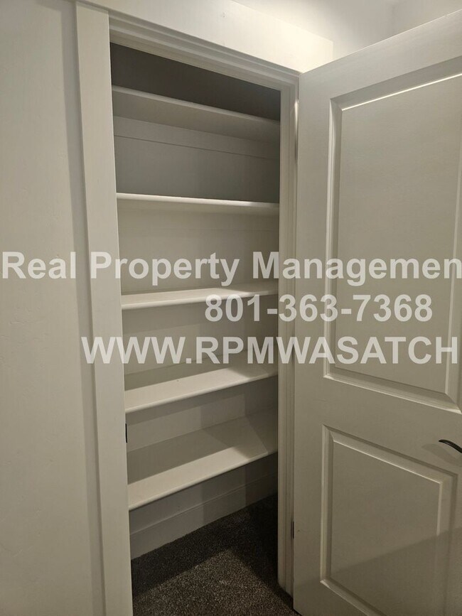 Building Photo - 738 N 160 E