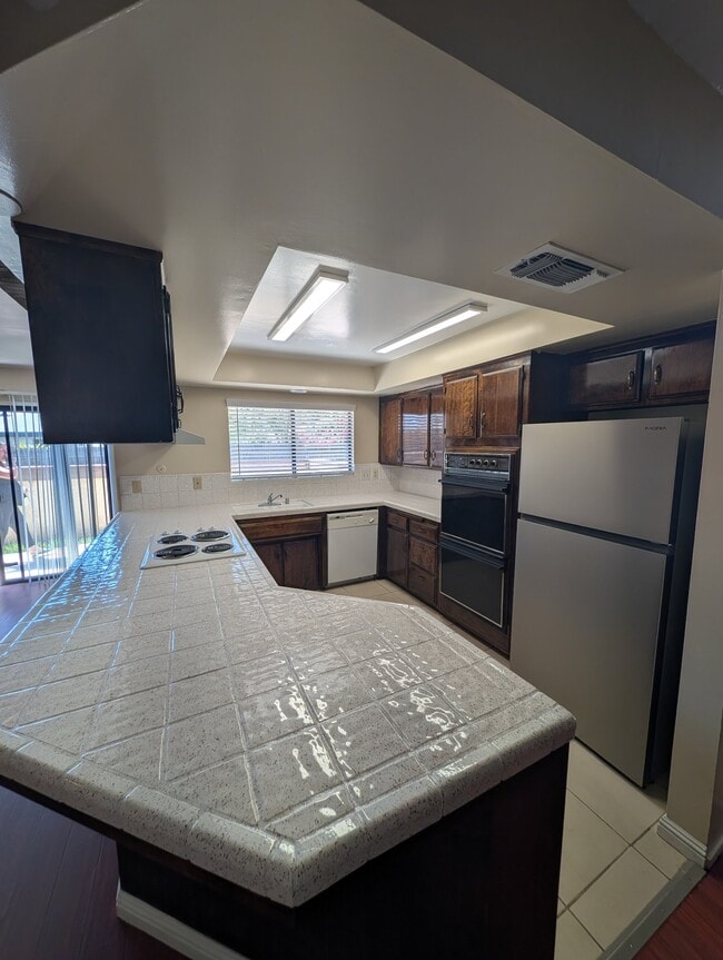 Building Photo - 2801 Hoad Ln