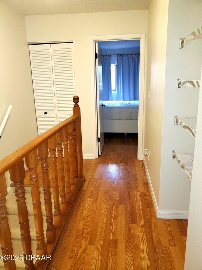 Building Photo - 165 White Fawn Dr